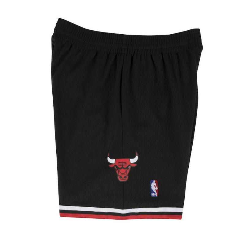 Chicago Bulls 97-98 Alternate Black Shorts