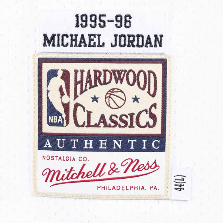 Michael Jordan Chicago Bulls 95-96 White Authentic