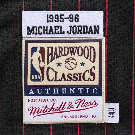 Michael Jordan Chicago Bulls 95-96 Black Authentic