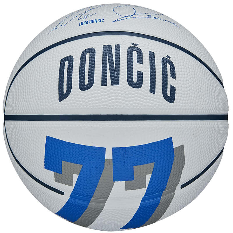 Balón Luka Doncic Dallas...