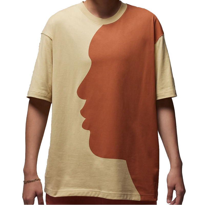 Woman Jordan Oversized Graphic T-Shirt