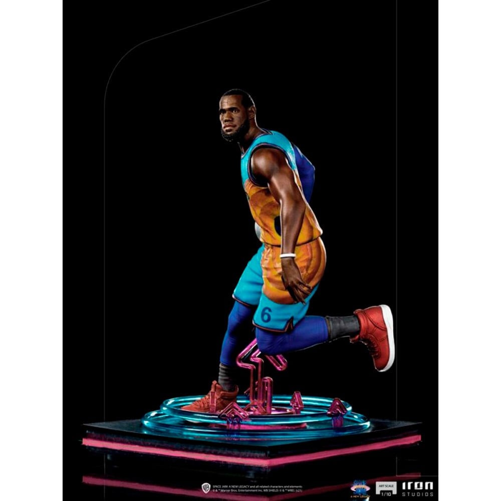 Space Jam: New Legacy LeBron James 22cm Statue