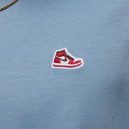 Camiseta Jordan Brand Sneaker Patch Blue Grey