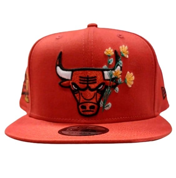 Acquista il cappellino Chicago Bulls Season Flower 9Fifty | 24Segons