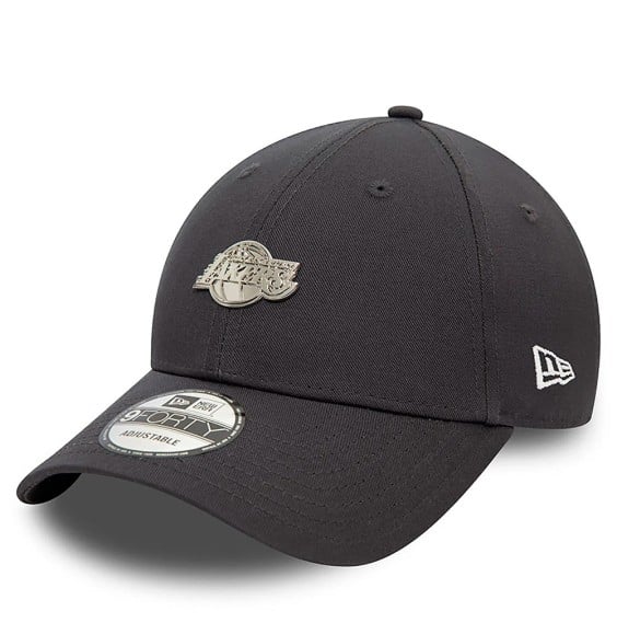 Acquista Los Angeles Lakers Metallic Pin Logo 9Forty Cap | 24Segons