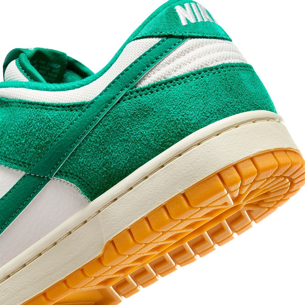 Nike Dunk Low SE Malachite