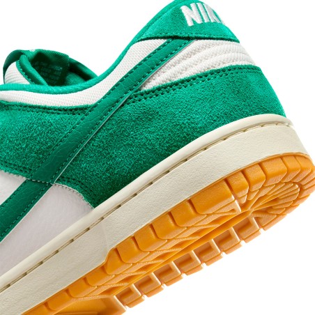 Nike Dunk Low SE Malachite