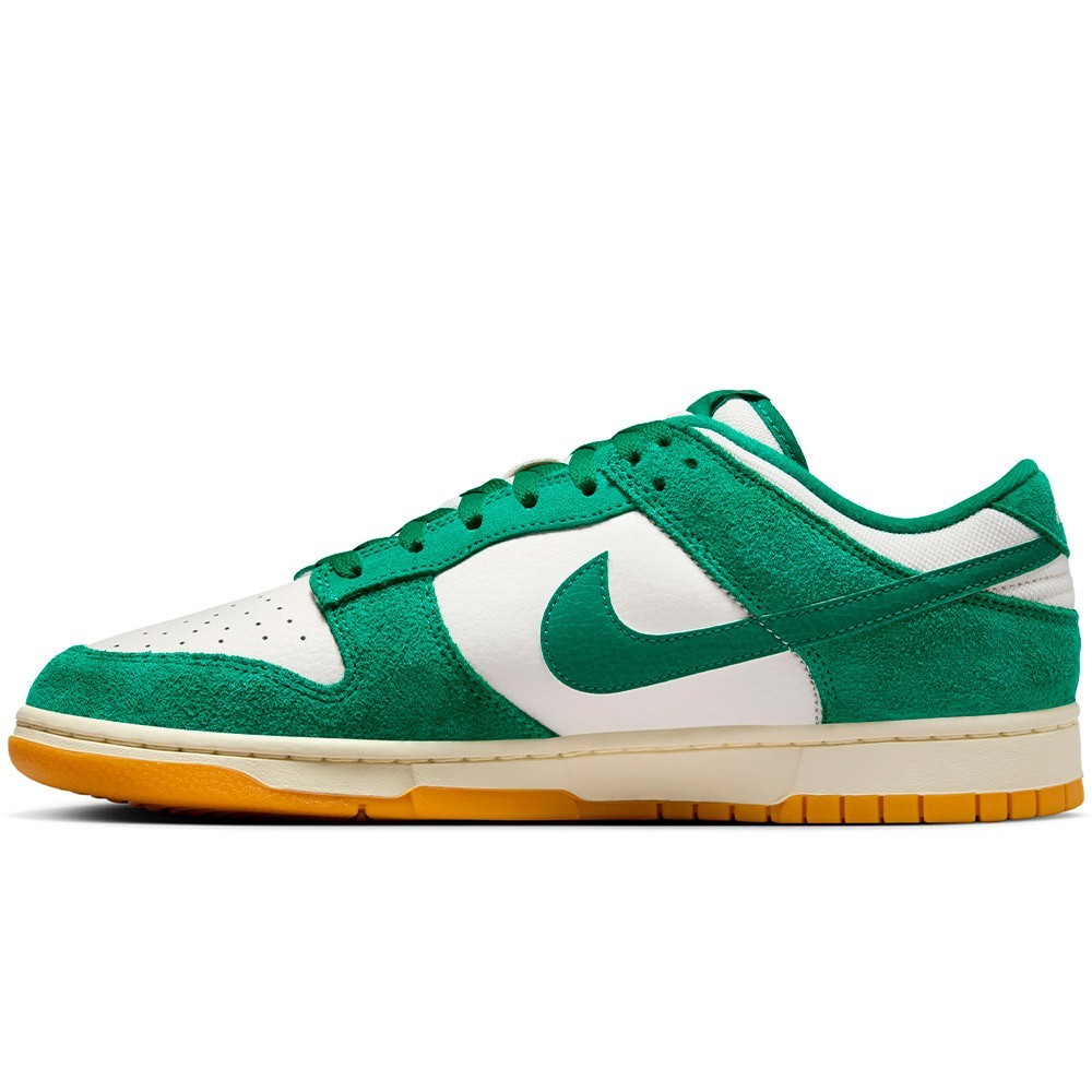 Nike Dunk Low SE Malachite