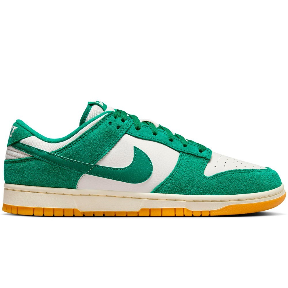 Nike Dunk Low SE Malachite