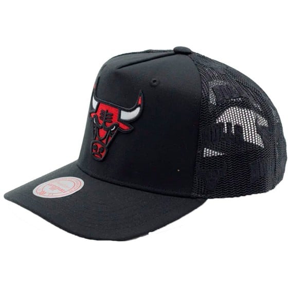 Comprare Chicago Bulls Logo Monogram Trucker Cap Nero |24Segons