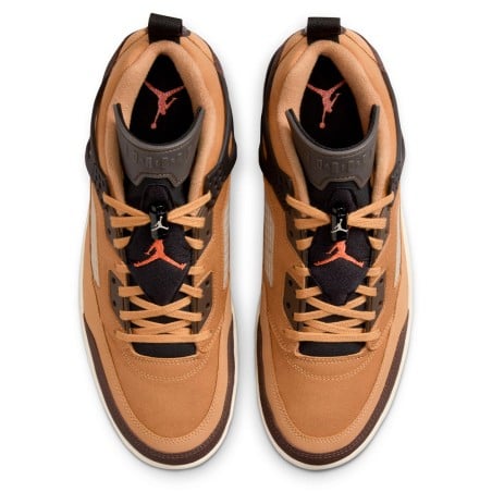 Jordan Spizike Low Flax