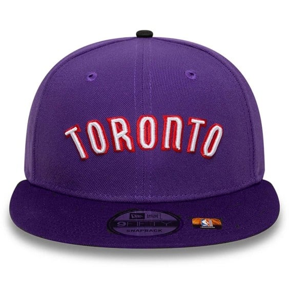 Acquista il cappello Toronto Raptors Classic 9Forty Purple | 24Segons