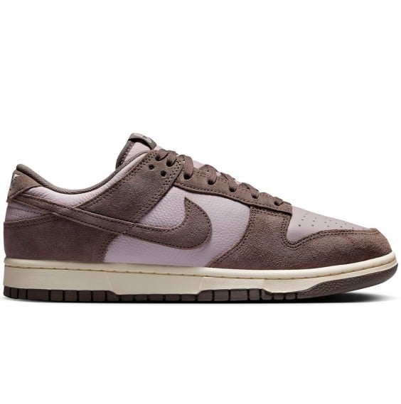 Buy Nike Dunk Low Retro SE Suede Sneakers | 24Segons