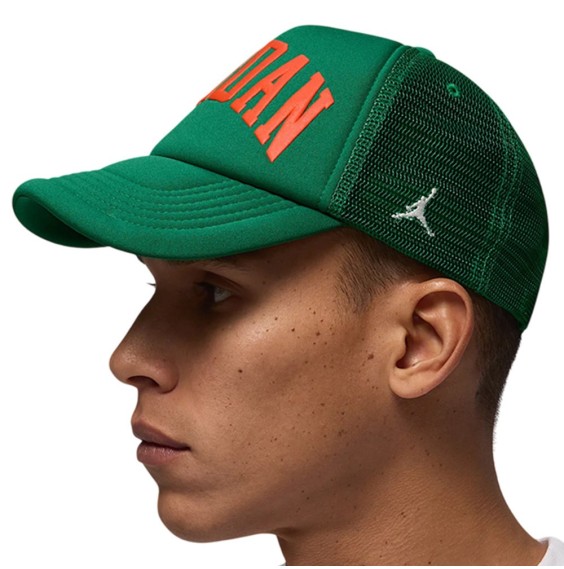 Comprar Gorra Junior Jordan Foam Trucker Pine Green | 24Segons