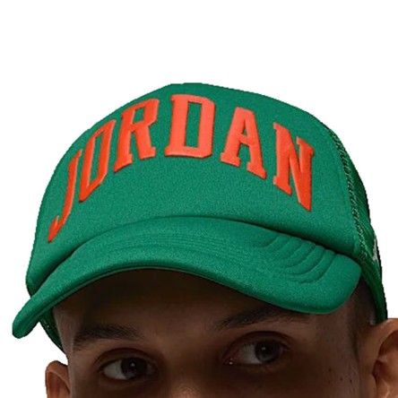 Comprar Gorra Junior Jordan Foam Trucker Pine Green | 24Segons