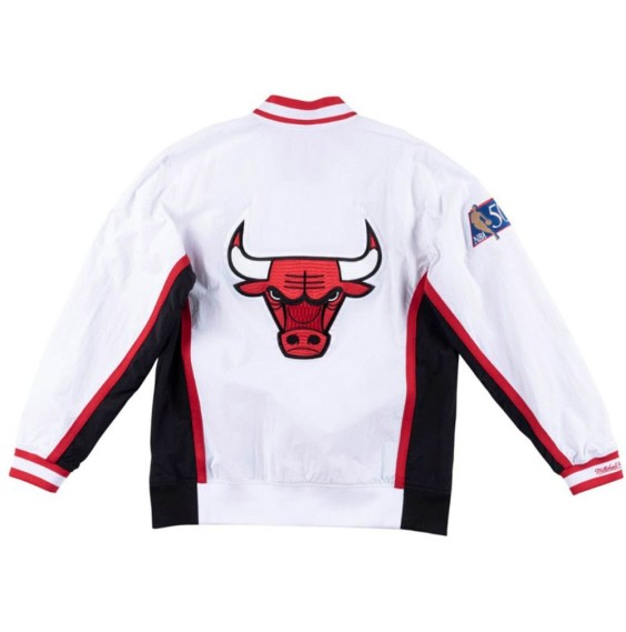 Acquista la giacca Chicago Bulls Warm Up 96-97 Authentic White €1.000 24Segons