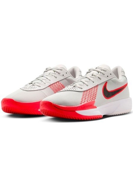 Compra Sabatilles Nike Air Zoom G.T. Cut Academy Photon Dust Light | 24Segons