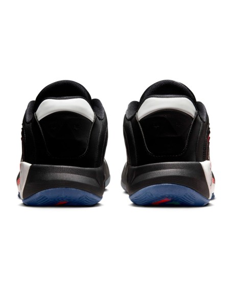 Acquista le scarpe da ginnastica Jordan Luka 4 Bloodline | 24Segons