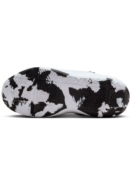 Acquista le scarpe da ginnastica per bambini Nike Team Hustle D 12 White | 24Segons