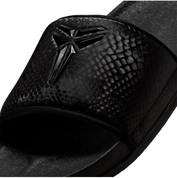 Comprar Xancletes Nike Kobe Offcourt Slide Black | 24Segons