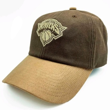 Acquista New York Knicks Lux Chain Strapback Cap Brown | 24Segons