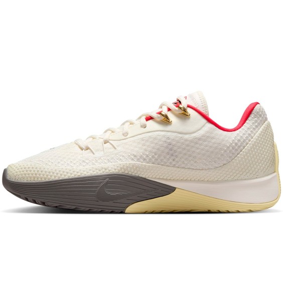 Acquista le scarpe da ginnastica Nike Street Flare Soft Pearl | 24Segons