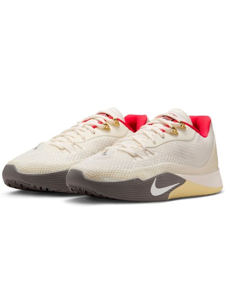 Acquista le scarpe da ginnastica Nike Street Flare Soft Pearl | 24Segons