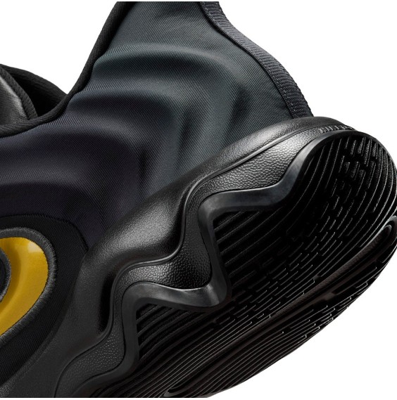 Acquista Giannis Immortality 4 Nero Metallizzato Oro Scarpe | 24Segons