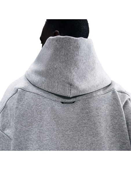 Acquista Nike Felpa Therma-FIT Standard Issue Grigio Heather | 24Segons