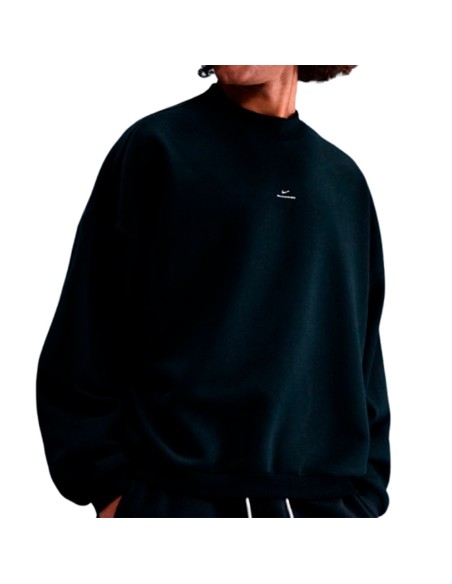 Buy Nike Standard Issue Therma-FIT Crew Black Sweatshirt | 24Segons