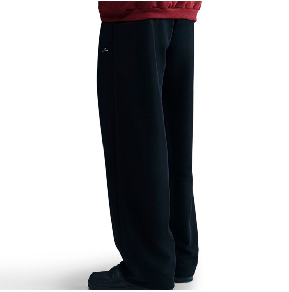 Acquista Nike Standard Issue Therma-FIT Brush Pantaloni neri : 24Segons