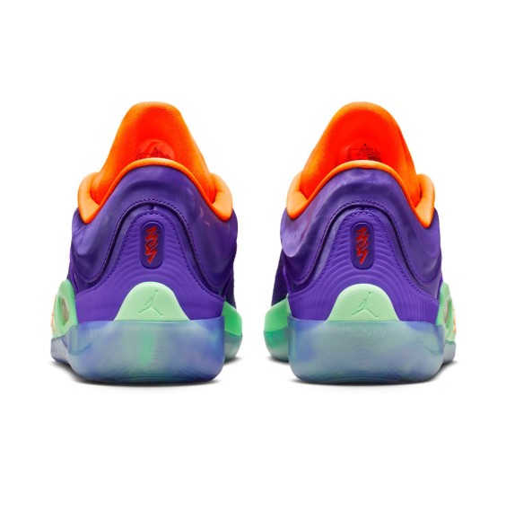 Acquistare le scarpe da ginnastica Jordan Zion 4 Court Purple | 24Segons