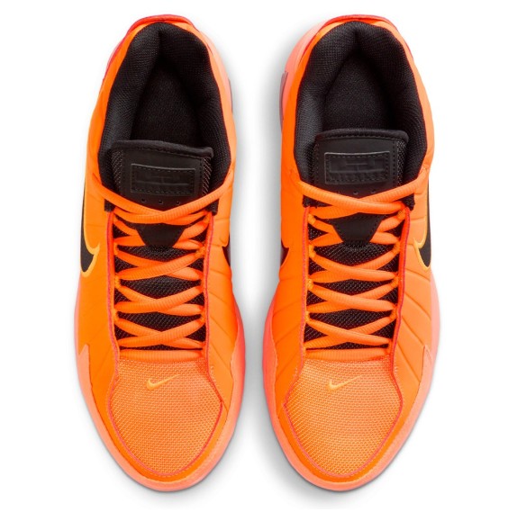 Acquista le scarpe da ginnastica di Halloween LeBron Witness 9 24Segons