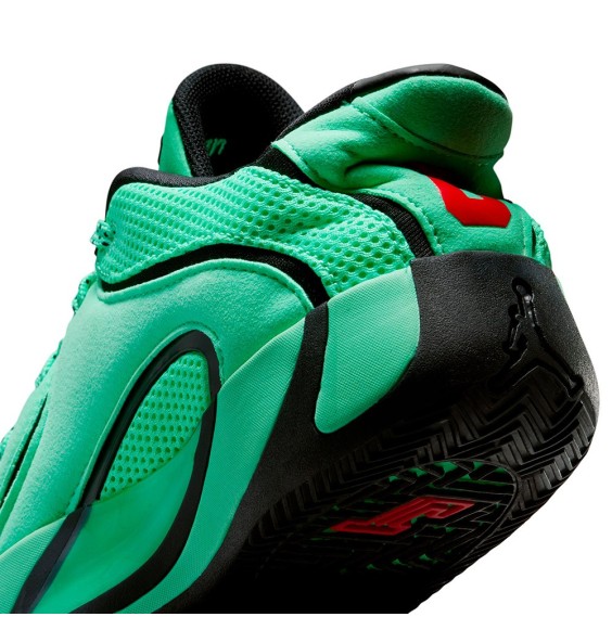 Comprar Zapatillas Junior Jordan Tatum 4 Green Glow | 24Segons