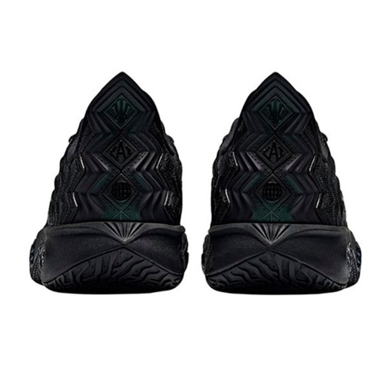 Comprar Sabatilles de Bàsquet Anta Kai 2 Triple Black | 24Segons