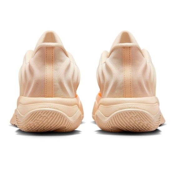 Acquista le scarpe da ginnastica Giannis Immortality 4 Light Khaki | 24Segons