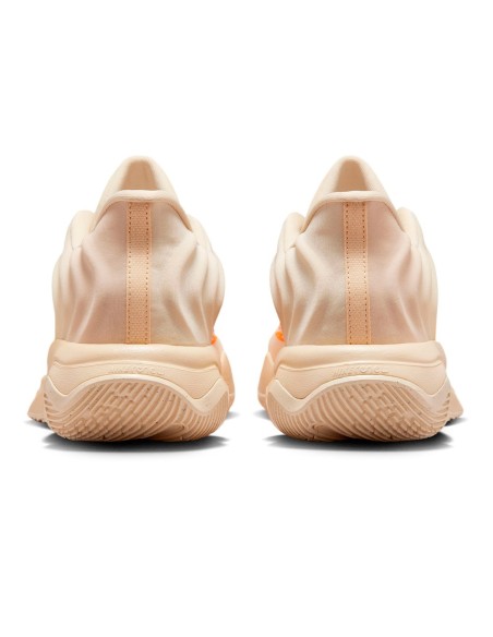 Acquista le scarpe da ginnastica Giannis Immortality 4 Light Khaki | 24Segons