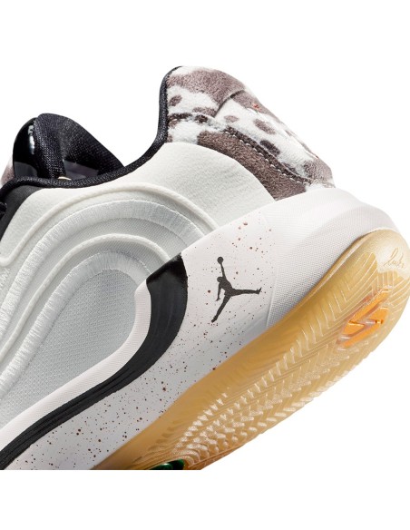 Acquista le scarpe junior Jordan Luka 4 Gone Ranching | 24Segons