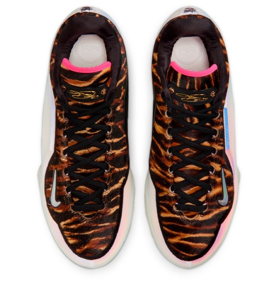 Acquista le scarpe LeBron XXIII Heat Wave | 24Segons