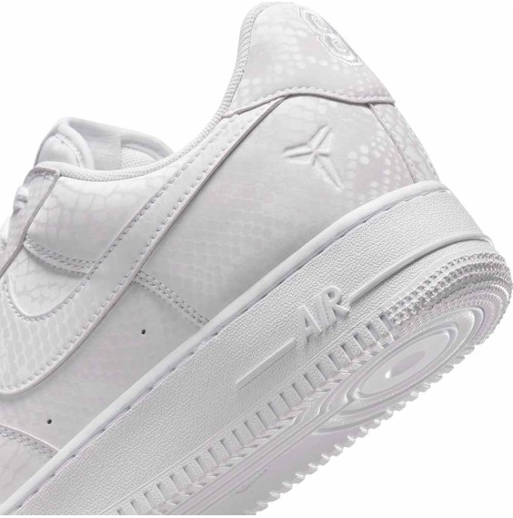 Comprar Sabatilles Air Force 1 Kobe Bryant Forever White | 24Segons