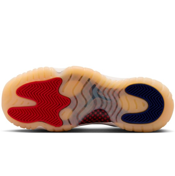 Comprar Sabatilles Junior Air Jordan 11 Retro High Rare Air | 24Segons