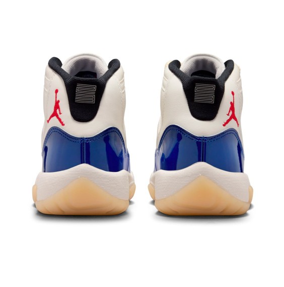 Comprar Sabatilles Junior Air Jordan 11 Retro High Rare Air | 24Segons