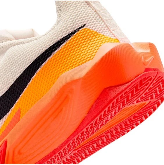 Acquista le scarpe junior Nike S.T. Dynamite Chalk Total Orange | 24Segons