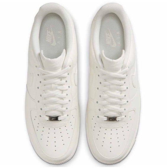 Comprar sabatilles Nike Air Force 1 '07 | 24Segons
