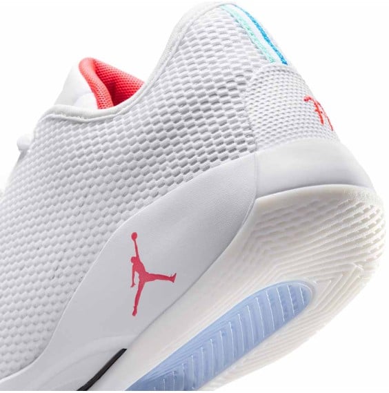Buy shoes Jordan Luka .77 White/Black | 24Segons