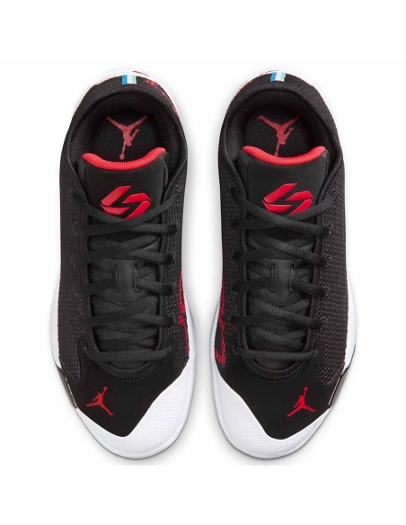 Acquista le scarpe Jordan Luka .77 Black Bred | 24Segons