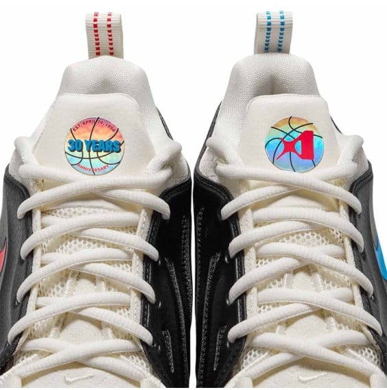 Acquista ora le scarpe da basket A'Two 30th| 24Segons