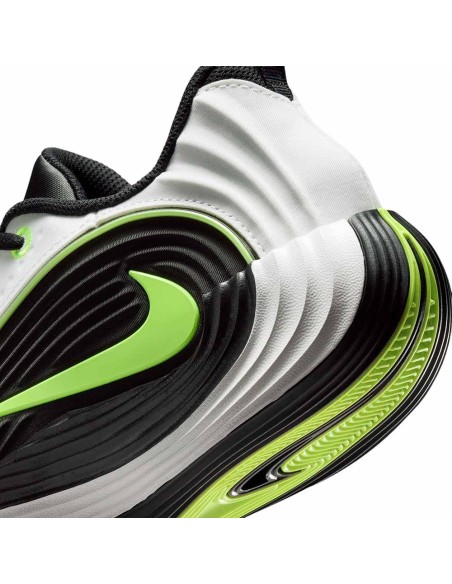 Acquista le scarpe da ginnastica Giannis Immortality 5 White Black Volt | 24Segons