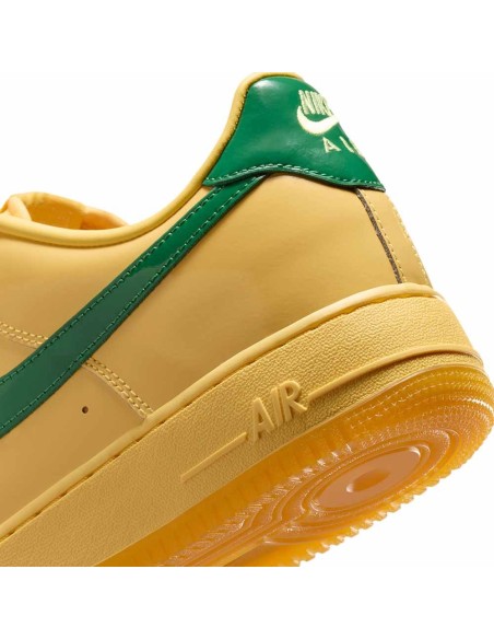 Buy Air Force 1 Sneakers Low QS Patent Leather Topaz Gold | 24Segons