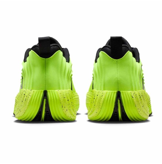 Comprar Sabatilles Nike Giannis Immortality Barely Volt Black | 24Segons